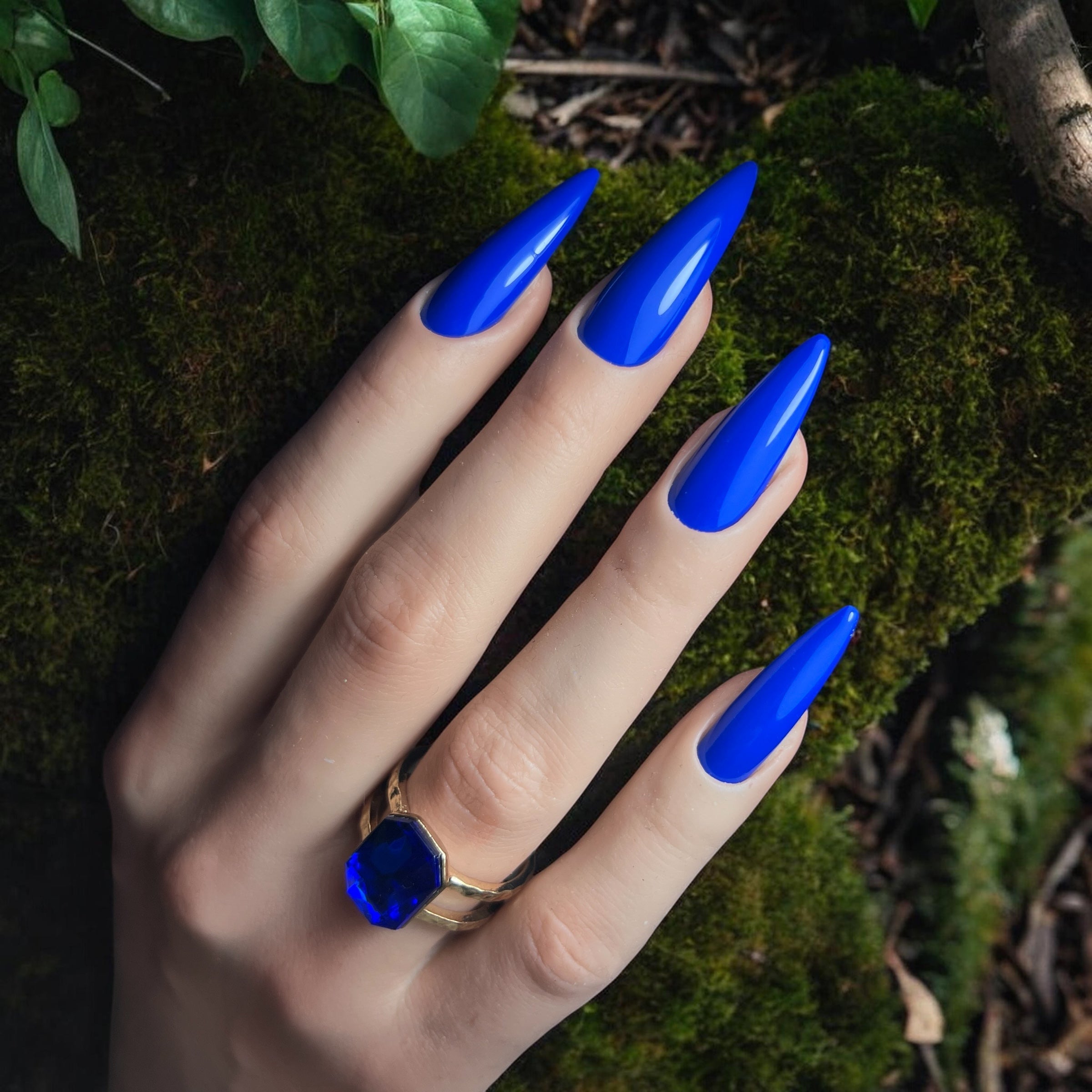 Blue Waspie Shades Pure Gel Polish